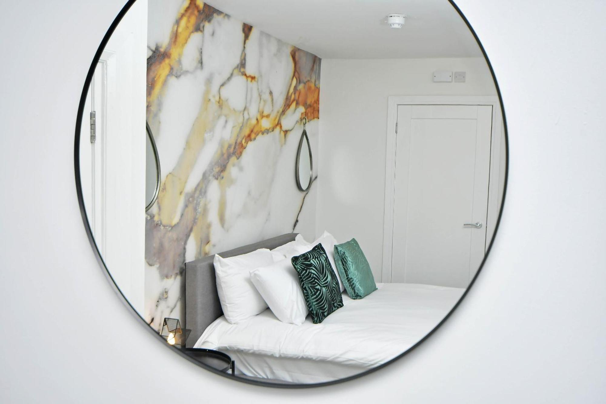 One Battison - Affordable Rooms, Suites & Studios In Stoke On Trent Habitación foto